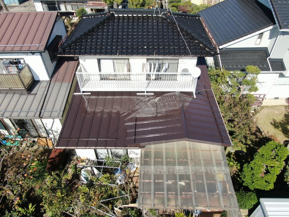 シリコン塗装で屋根リフォーム