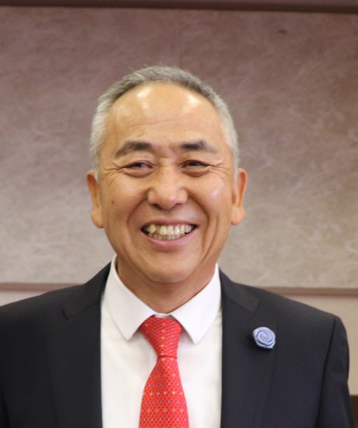 石井　治郎