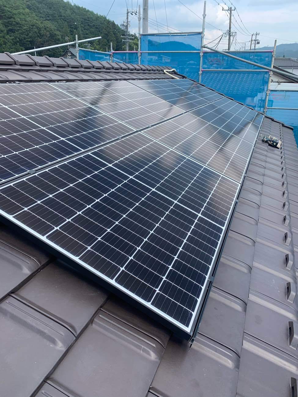 太陽光発電システム2.64kw　Qセルズジャパン　自家消費できるから万が一の時に安心！