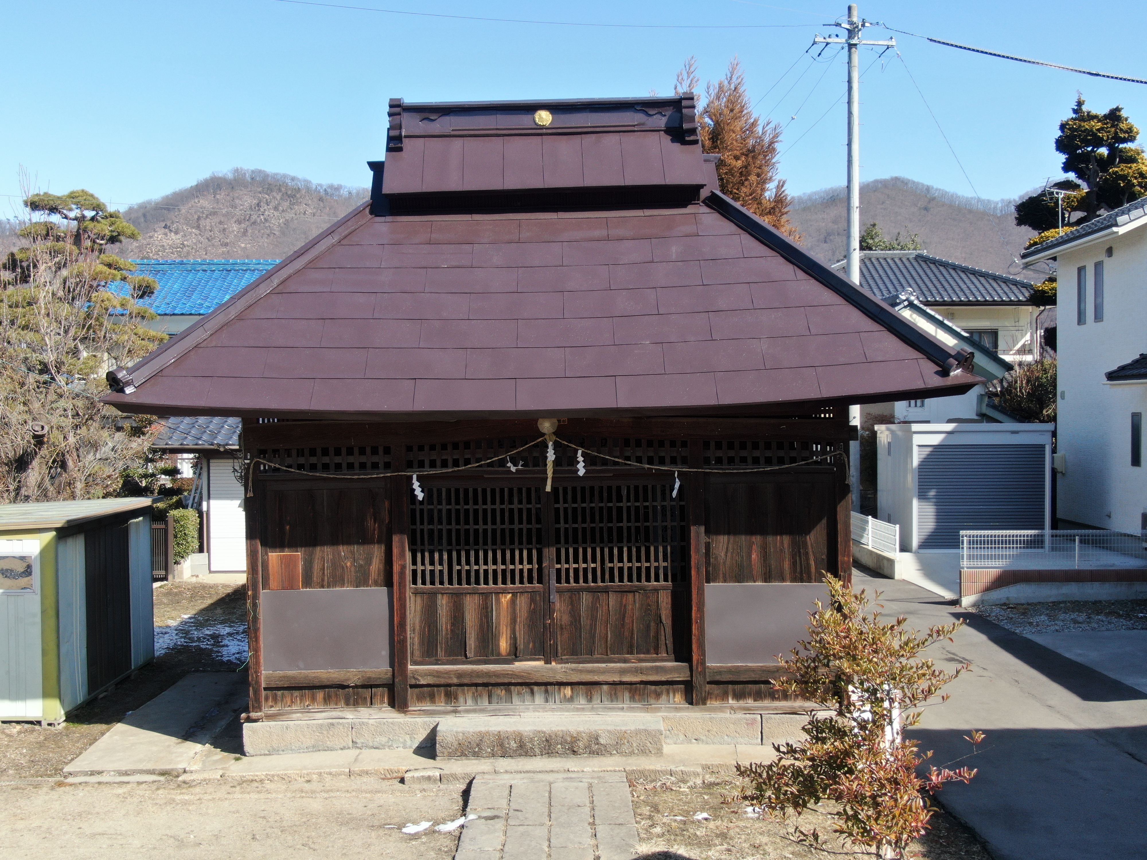 神社の屋根リフォーム　シリコン塗装工事