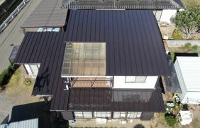 長野県千曲市で屋根リフォーム　雨樋交換　シリコン塗装で屋根ピッカピカ！