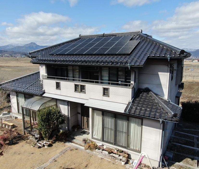 太陽光発電・蓄電池システム・雪止め設置　/長野県共同購入事業 写真
